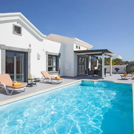 Villa Maura